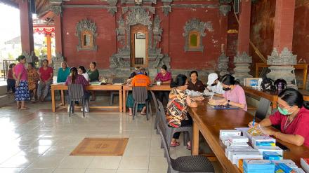 Posbindu di Wantilan Desa Kayuputih